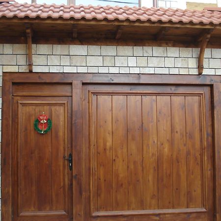 Guesthouse Kiritsovi Bansko Bagian luar foto