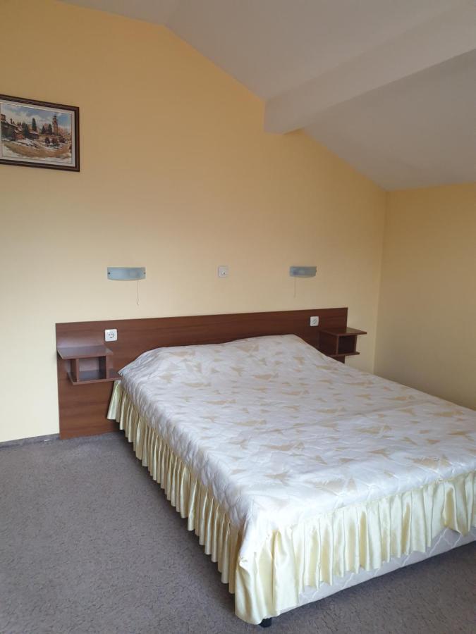 Guesthouse Kiritsovi Bansko Bagian luar foto
